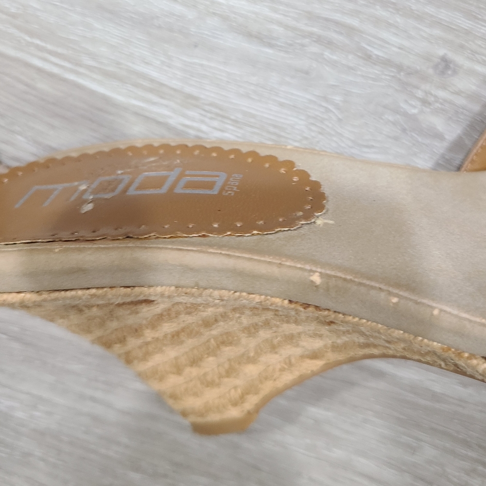 Moda Sandals - Picture 11 of 11